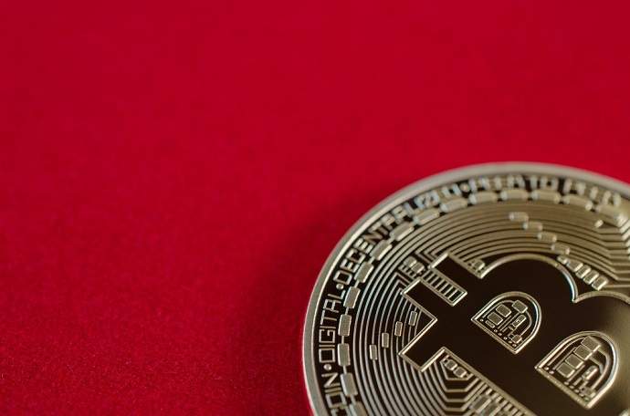 比特币市值超过1.1万亿美元