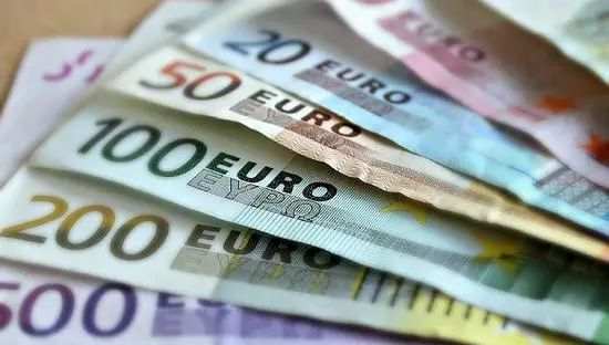 只比美联储晚几个月?欧央行鹰派管委:可能在明年秋季结束所有购债计划