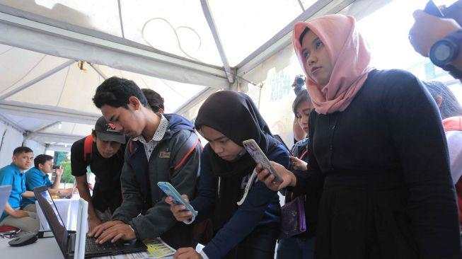 Pemerintah Klaim Kurangi Lebih dari 600 Juta Pengangguran dalam Setahun