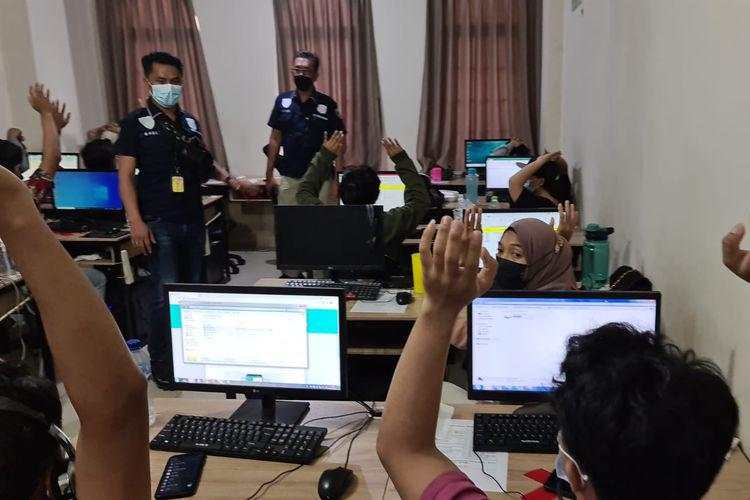 Simak Cara Cek Pinjaman Online Ilegal atau Legal Agar Tidak Tertipu