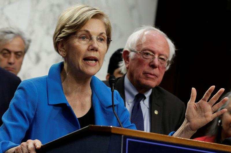 Bà Elizabeth Warren lo ngại Fed đẩy Mỹ vào cuộc suy thoái bằng cách tăng lãi suất