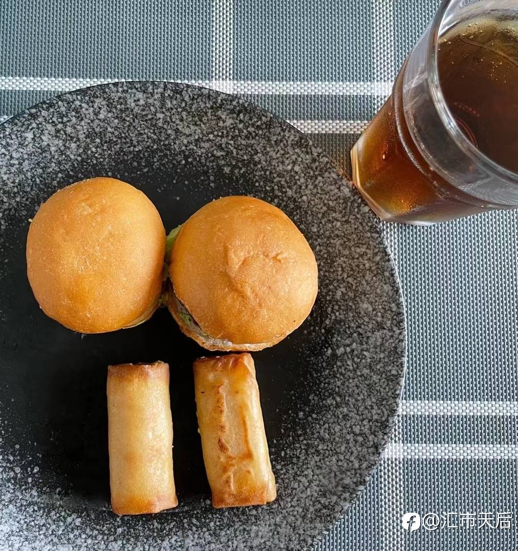 feed image