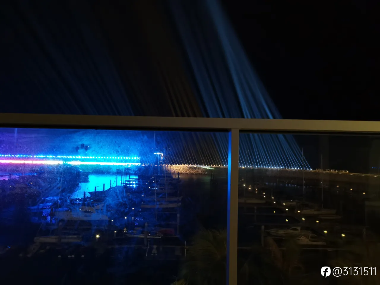 feed image