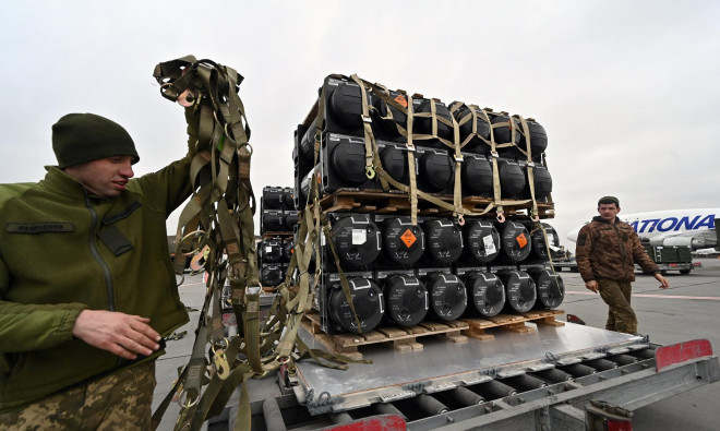 Đại tá Nga: NATO thiếu vũ khí cung cấp cho Ukraine chỉ là 'đòn gió'