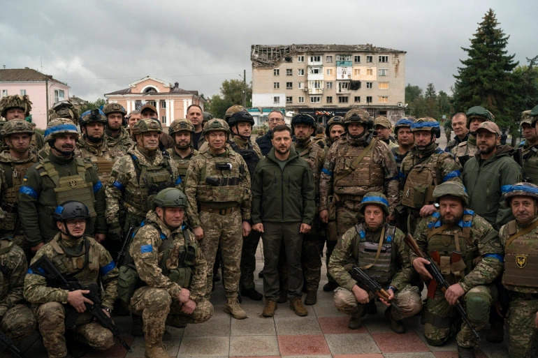 Ông Zelensky tới Kharkiv