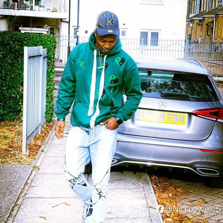 feed image