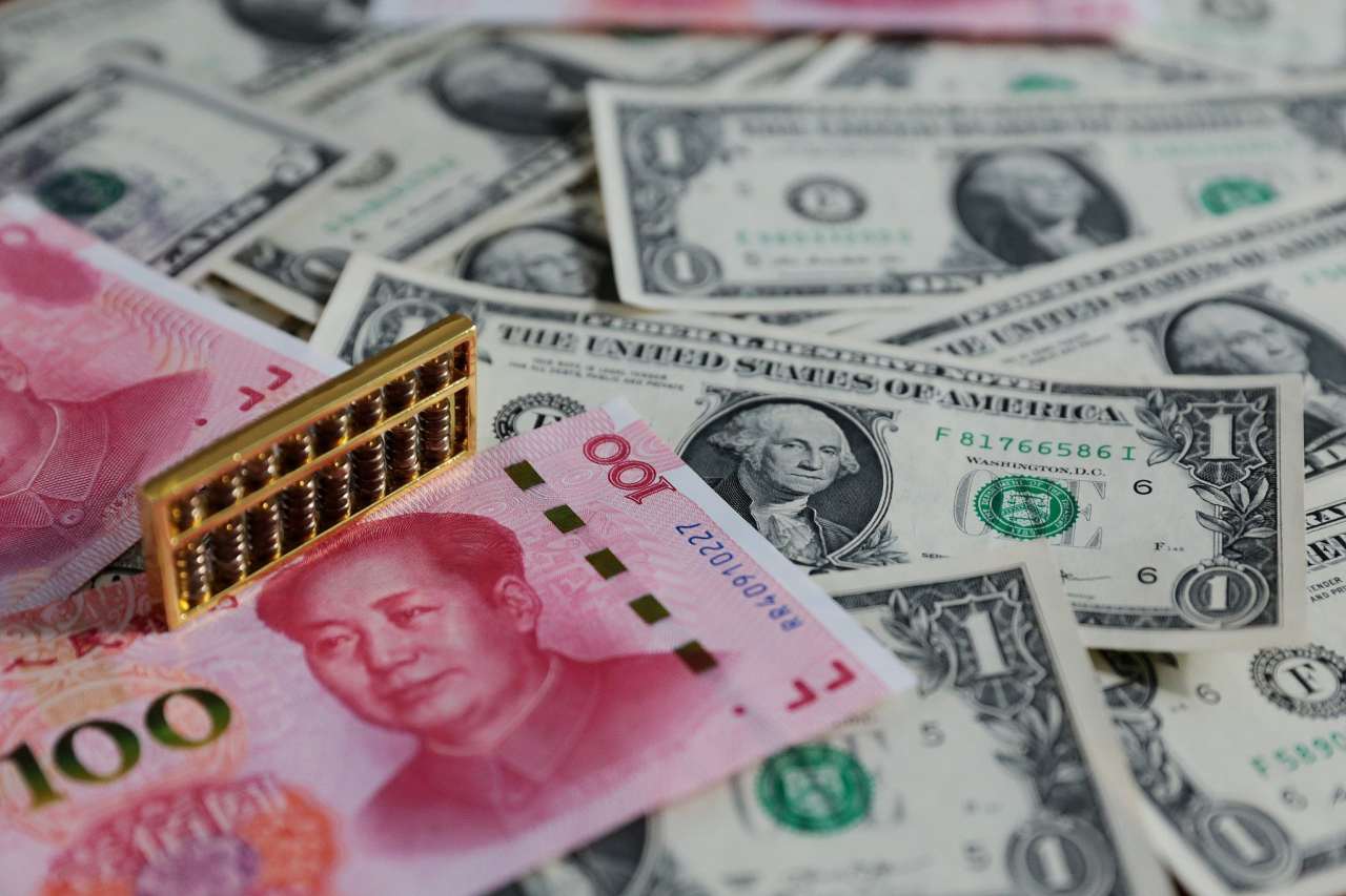 行业动态 | 在岸与离岸人民币汇率双双破7，对市场有何影响 ？