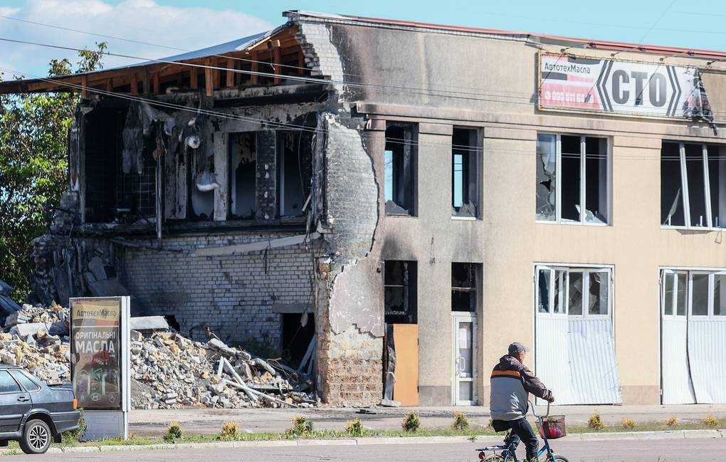 DPR: 1 ngày Ukraine nã hơn 100 quả đạn