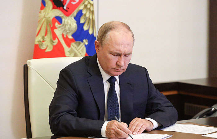 Ông Putin ký luật siết chặt hình phạt với lính đầu hàng và đào ngũ