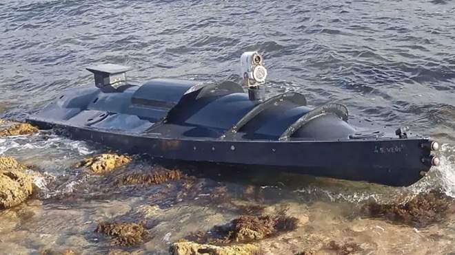 Thuyền không người lái bí ẩn trôi dạt bờ biển Crimea, gần căn cứ hạm đội Biển Đen Nga