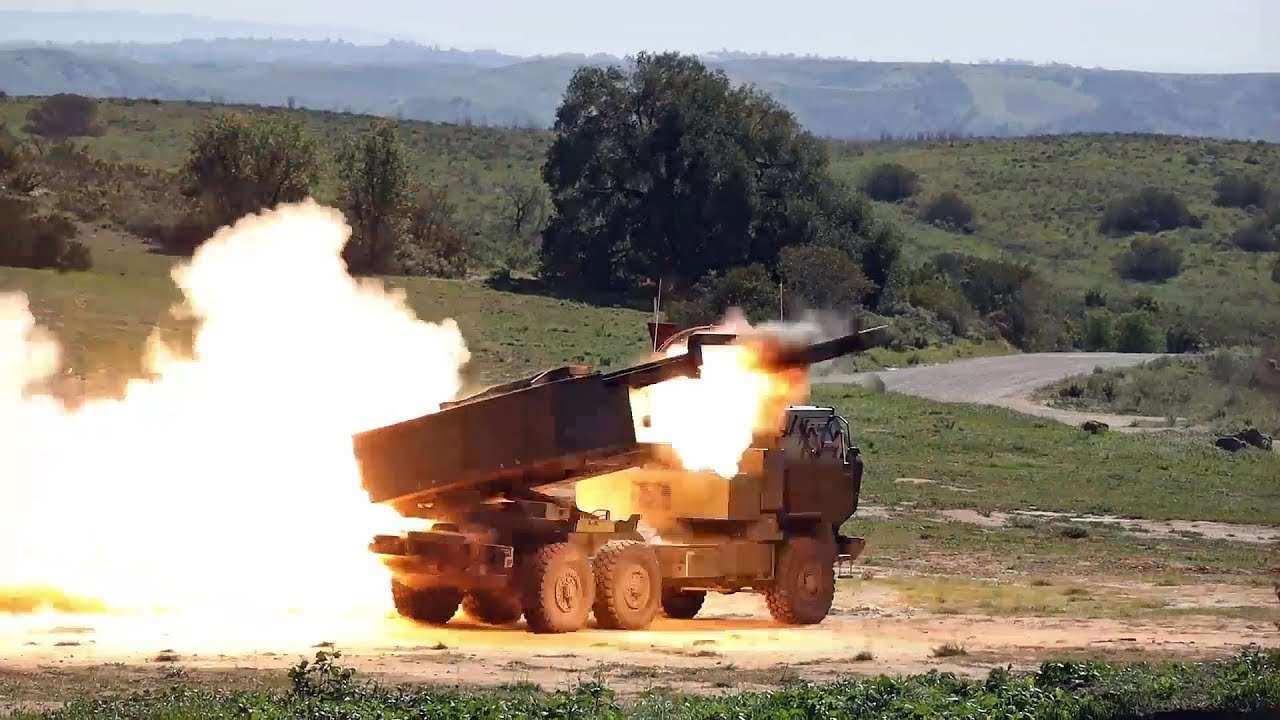 Hệ thống HIMARS thay đổi cuộc chơi ở Ukraine thực chất là bệ phóng tên lửa?