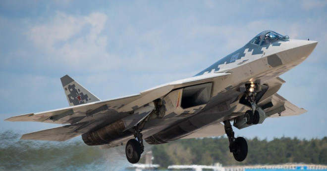 Đại tướng Nga tiết lộ hoạt động bí mật của tên lửa Kinzhal và tiêm kích Su-57 tại Ukraine