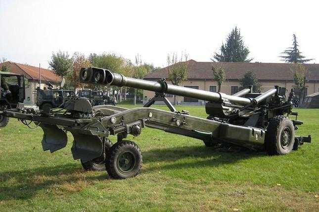 Ukraine phô diễn sức mạnh lựu pháo FH70 155 mm