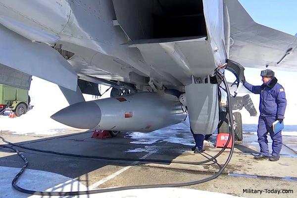 Đại tướng Nga tiết lộ hoạt động bí mật của tên lửa Kinzhal và tiêm kích Su-57 tại Ukraine