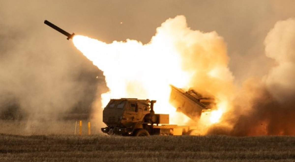 Mức giá đạn tên lửa HIMARS đắt không tưởng được Mỹ bán cho đồng minh