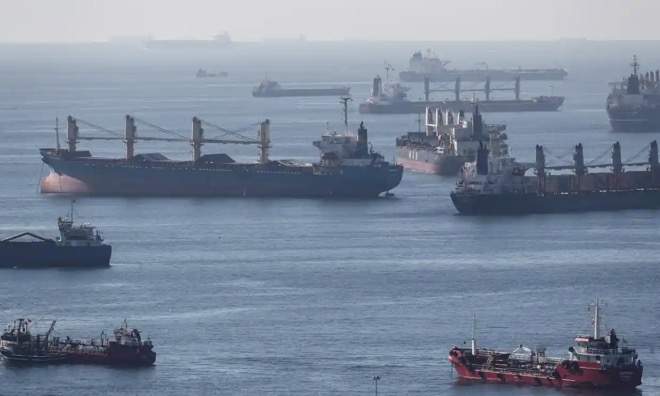Ukraine: Hơn 200 tàu hàng bị chặn sau khi Nga dừng thỏa thuận ngũ cốc