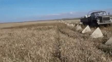 Phương Tây hoài nghi về tuyến phòng thủ 'răng rồng' Nga thiết lập tại Ukraine
