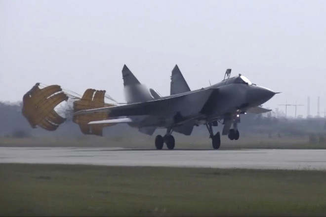Chiến thuật của tiêm kích MiG-31 Nga đơn giản nhưng Ukraine không dễ đáp trả