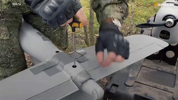 Nga tiết lộ năng lực tác chiến của UAV Orlan-10 trên chiến trường Ukraine 1