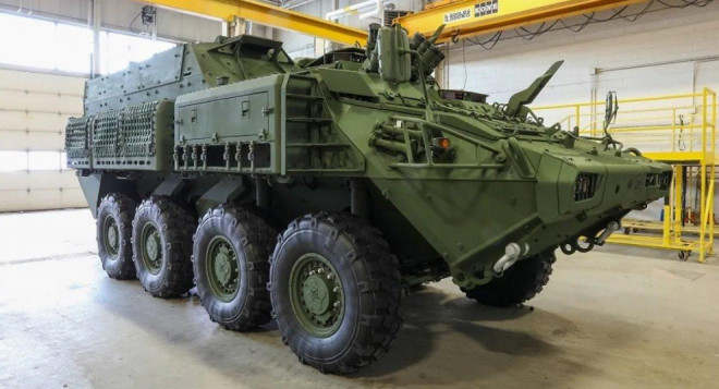 Quân đội Ukraine nhận hàng loạt tăng, thiết giáp tối tân trong thời gian ngắn