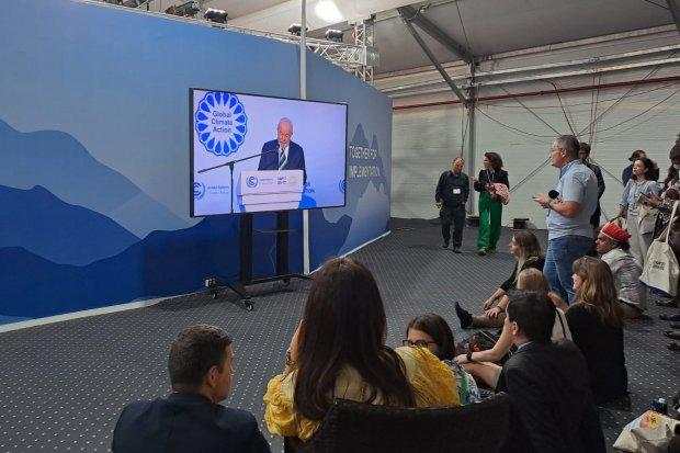 Presiden Terpilih Brasil Lula da Silva, Bintang Baru di COP27