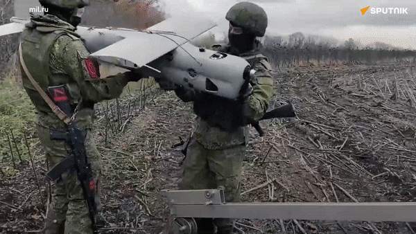 Nga tiết lộ năng lực tác chiến của UAV Orlan-10 trên chiến trường Ukraine 1