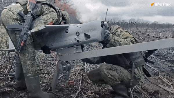 Nga tiết lộ năng lực tác chiến của UAV Orlan-10 trên chiến trường Ukraine 1