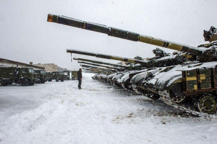 Quân đội Nga đang 'tái định vị' ở Donetsk và Zaporizhzhia