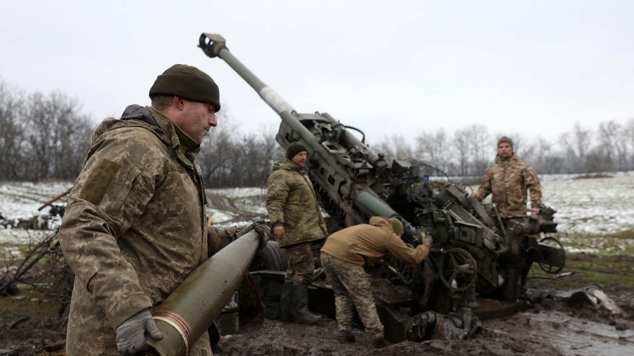 Lầu Năm Góc có thể cạn tiền hỗ trợ Ukraine