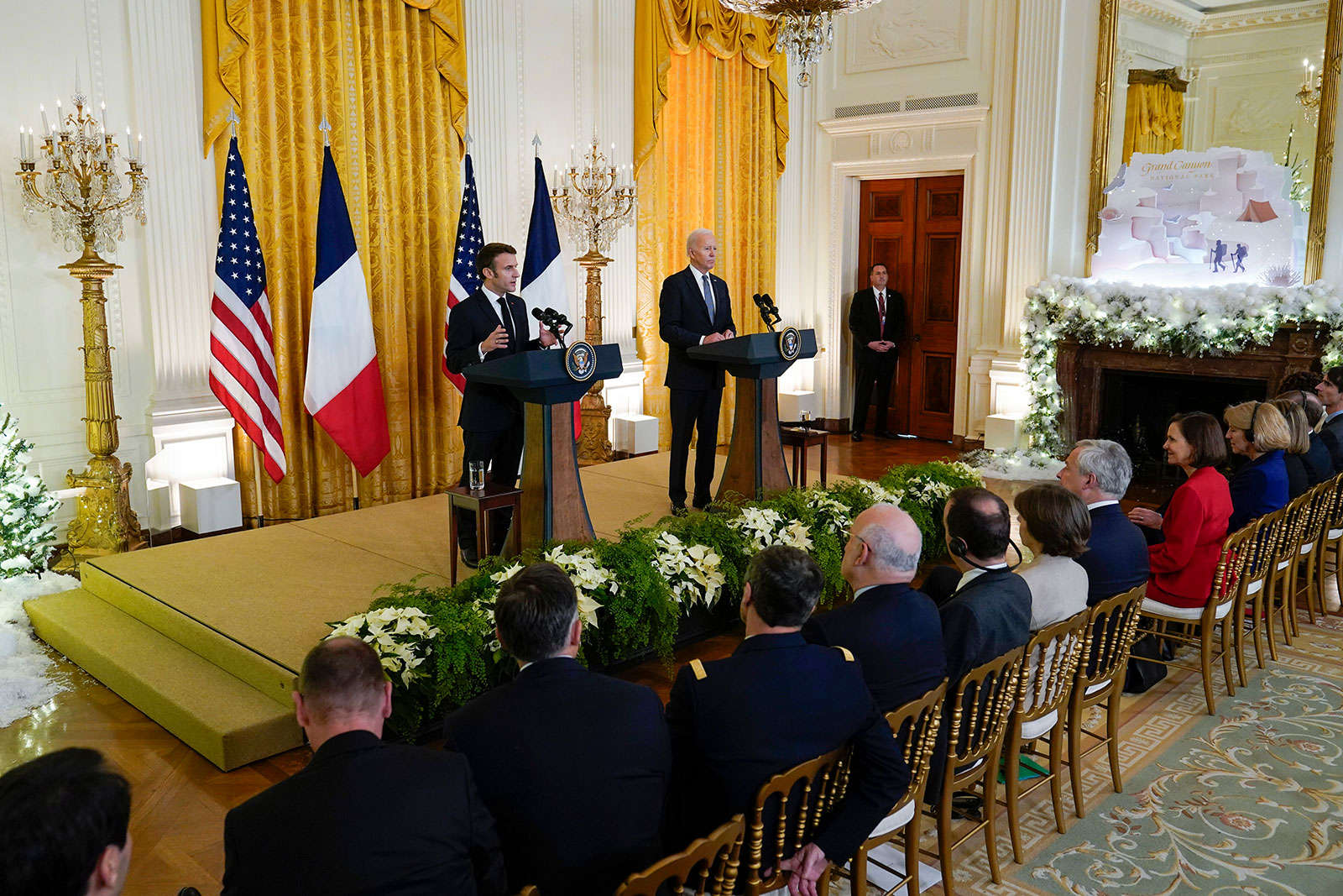 Ukraine “giục” Đức viện trợ hệ thống Patriot: NATO trả lời