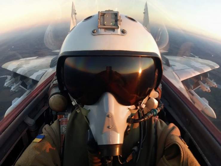 Phi công MiG-29 Ukraine nói về khó khăn khi đối phó UAV cảm tử Nga