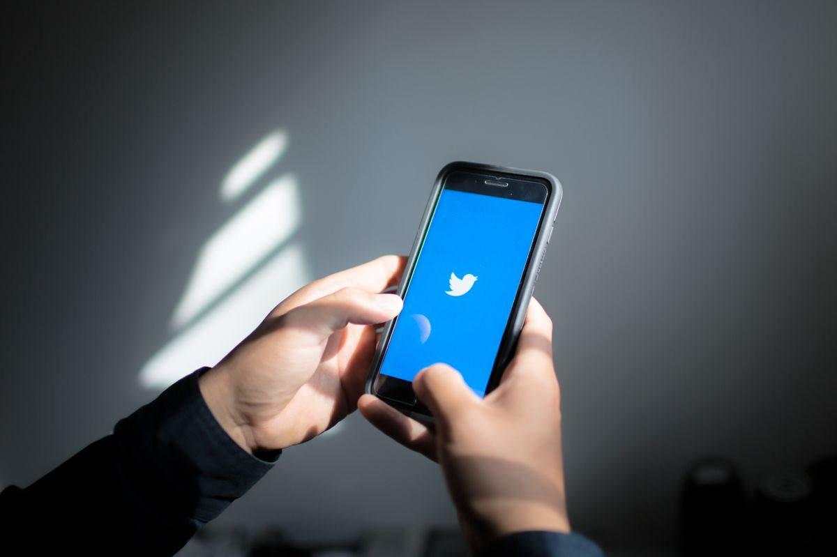Elon Musk tuyên bố 'cấm cửa' Facebook, Instagram trên Twitter