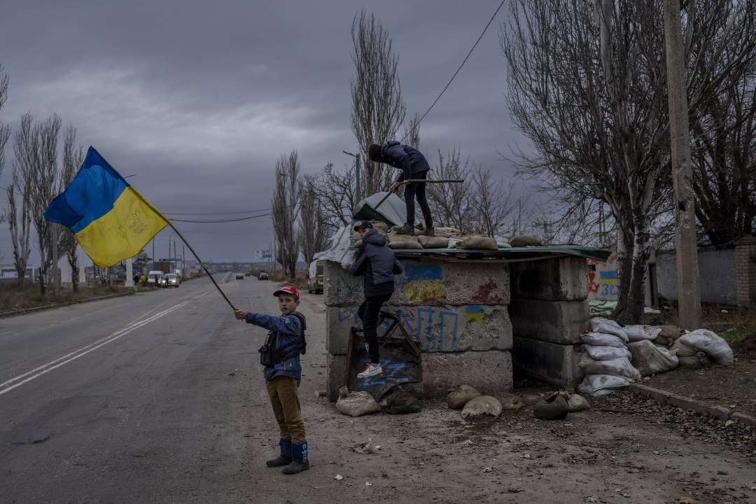 Hơn một tháng sau khi lực lượng Nga rút lui, Ukraine đang làm gì ở Kherson?