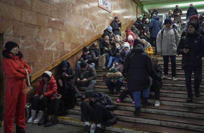 Ukraine tuyên bố bắn hạ hầu hết tên lửa Nga trong ngày 16-12