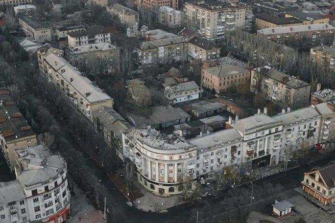 Tổng thống Ukraine báo tin buồn về TP Bakhmut ở miền Đông