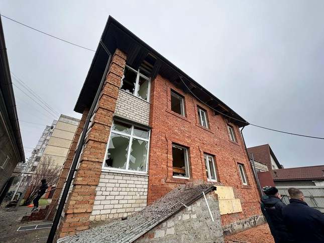 Nga tố Ukraine pháo kích vùng biên giới, gây thương vong cho dân thường