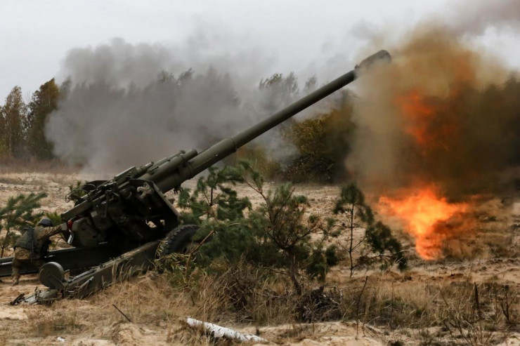 Quân đội Nga đang 'tái định vị' ở Donetsk và Zaporizhzhia