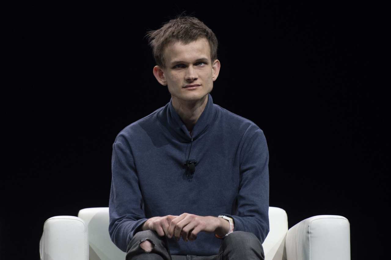 Giá SOL phục hồi từ mức đáy 2 năm nhờ được Vitalik Buterin “lạc quan về tương lai”
