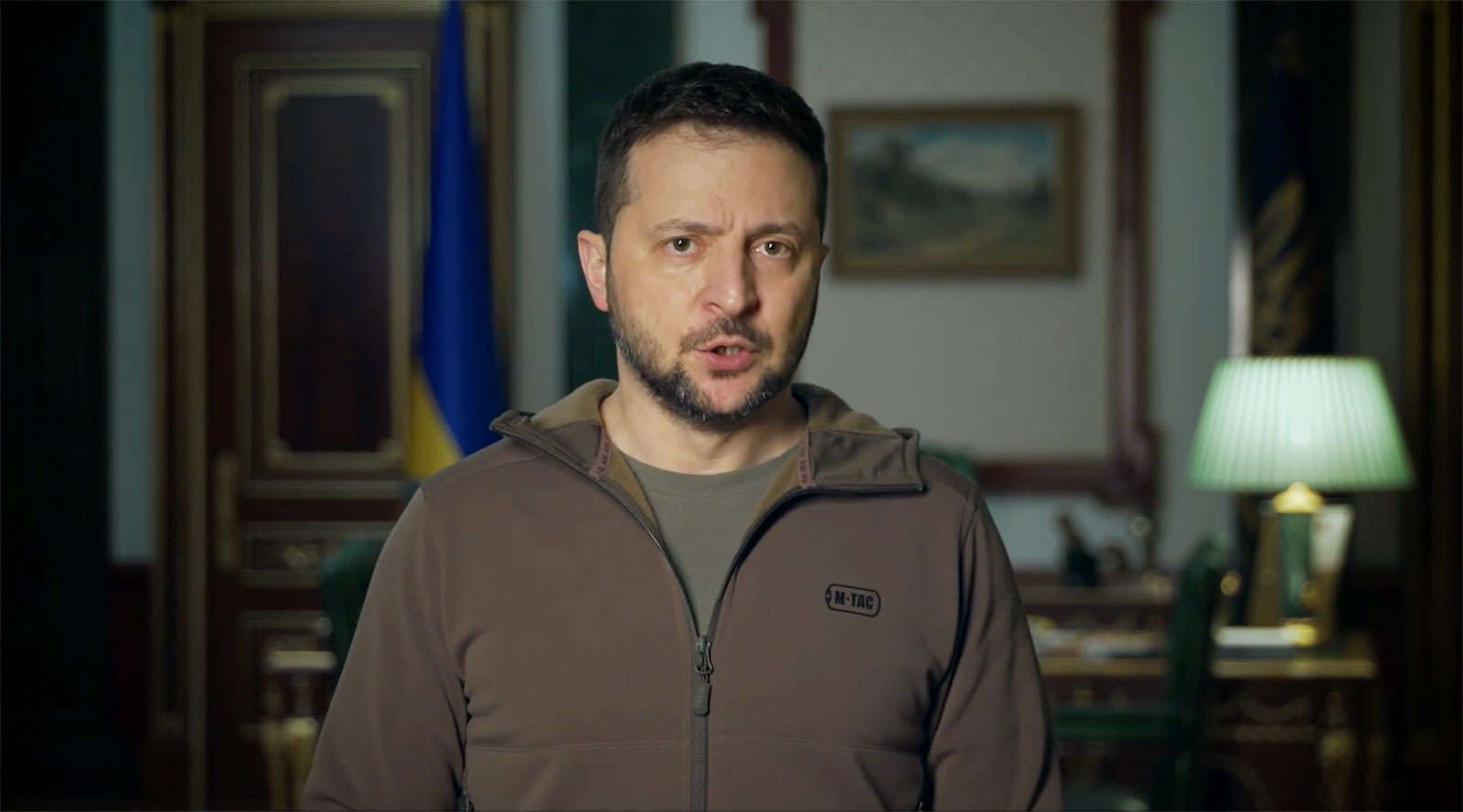 Ông Zelensky lần đầu lên tiếng sau khi quay trở về Kiev