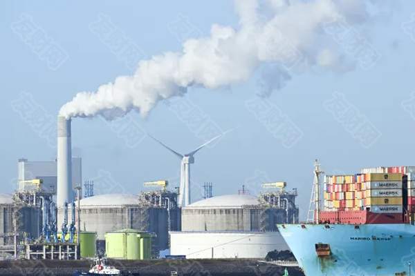 由于供应前景强劲 欧洲天然气价格跌至16个月低点