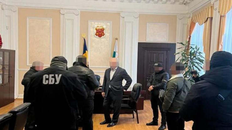 Quan chức Ukraine bị bắt với cáo buộc tiết lộ thông tin vị trí quân Kiev