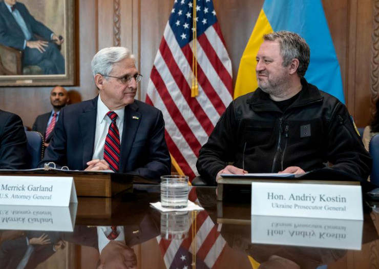 Mỹ tịch thu tài sản của tài phiệt Nga rồi chuyển cho Ukraine