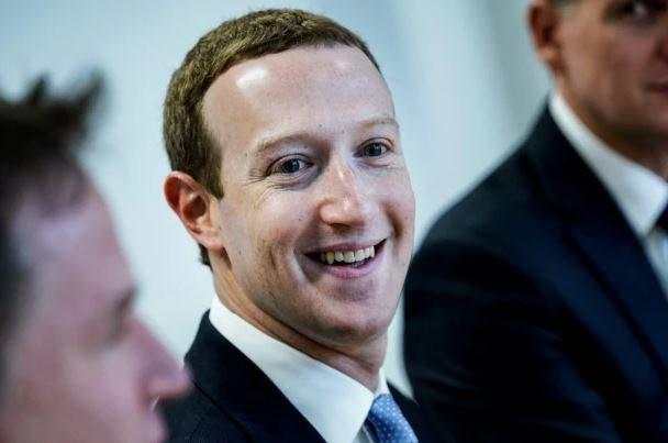 Mark Zuckerberg 'đại tu' Horizon: Mục tiêu thu hút 1 triệu người dùng năm 2023, tuyên bố nền kinh tế siêu dữ liệu có thể trị giá hơn 3.000 tỷ USD