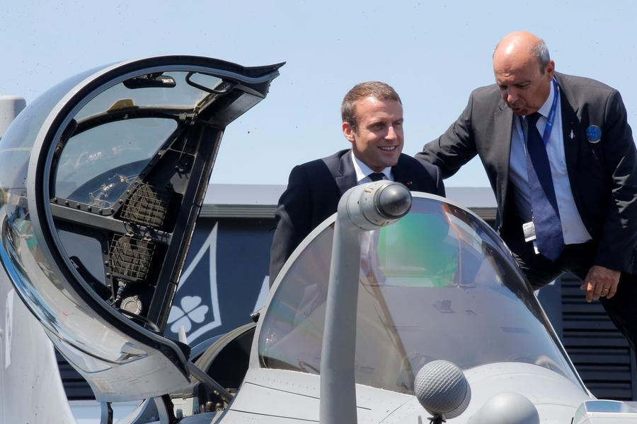 Ông Macron nói về khả năng cung cấp chiến đấu cơ Pháp sản xuất cho Ukraine