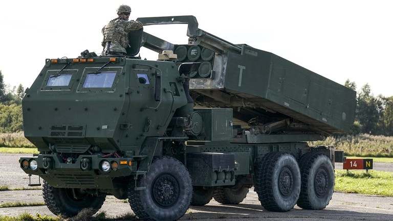 Mỹ cung cấp đạn rocket HIMARS tầm bắn 150km: Không can thiệp việc Ukraine chọn mục tiêu