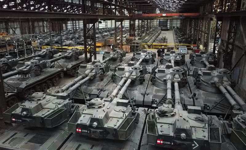 Đi sai nước cờ, nước thành viên NATO muốn gửi xe tăng Leopard cho Ukraine cũng khó