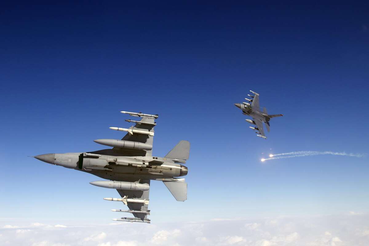 Ông Biden trả lời ngắn gọn về kịch bản Mỹ gửi chiến đấu cơ F-16 cho Ukraine