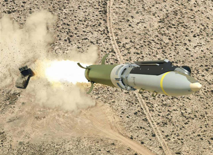 Mỹ viện trợ Ukraine hơn 2 tỷ USD vũ khí, gồm siêu rocket tầm bắn 150km