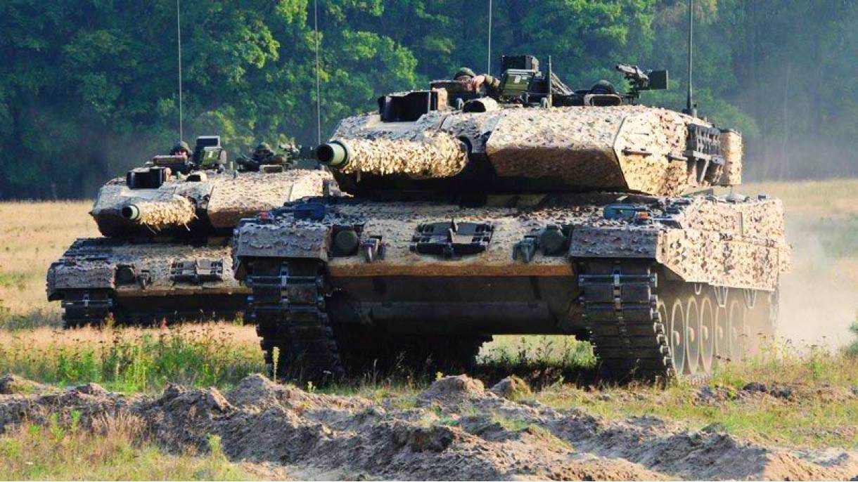 Trải nghiệm của binh sĩ Ukraine khi lần đầu vận hành xe tăng Abrams, Leopard 2