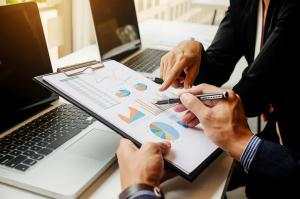 AKR Corporindo (AKRA) Kantongi Laba Rp2,40 Triliun, Melesat 116% di 2022
